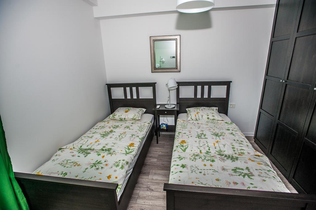 Dadule Apartments โปดสตรานา ภายนอก รูปภาพ
